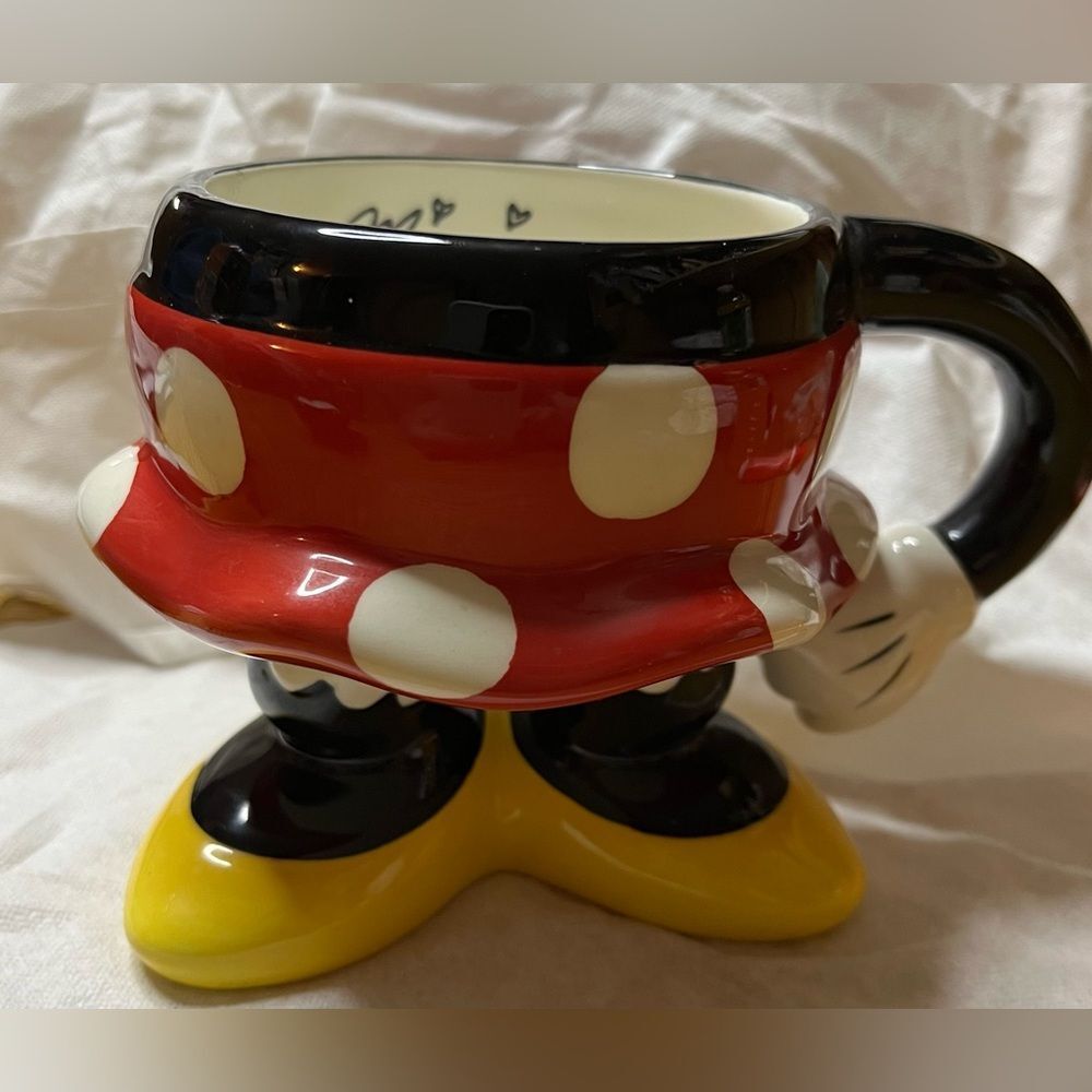 Disney Minnie Mouse Souvenir Mug Red